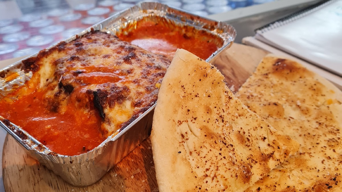 Marcos' Italian Takeaway Photos 2